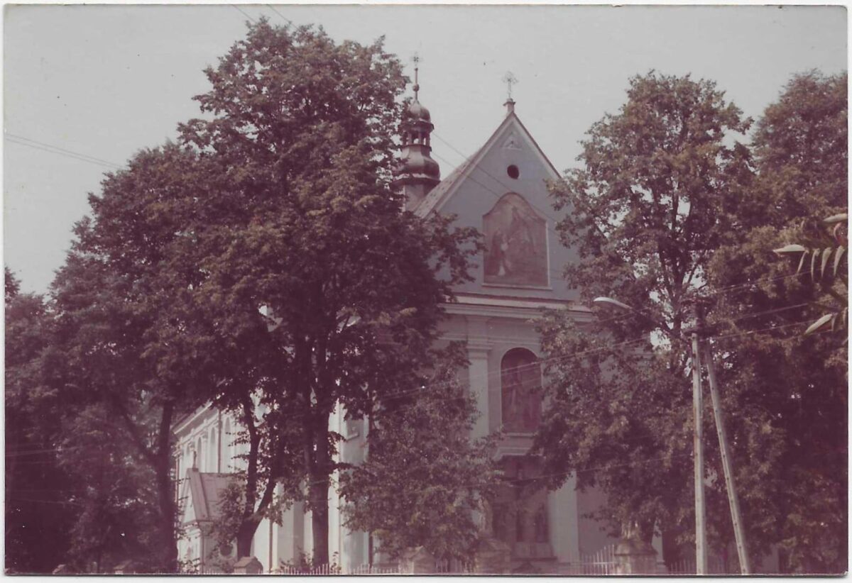 Kosciol pw. sw. Idziego Opata