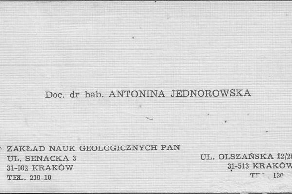 Polska Akademia Umiejętności z siedzibą w Krakowie wydała w 2025 roku ,,Słownik biograficzny geologów polskich.” Znajduje się w nim biogram związanej z Zakliczynem paleontolog doc. dr hab. Antoniny Jednorowskiej. 30 jednorowska01