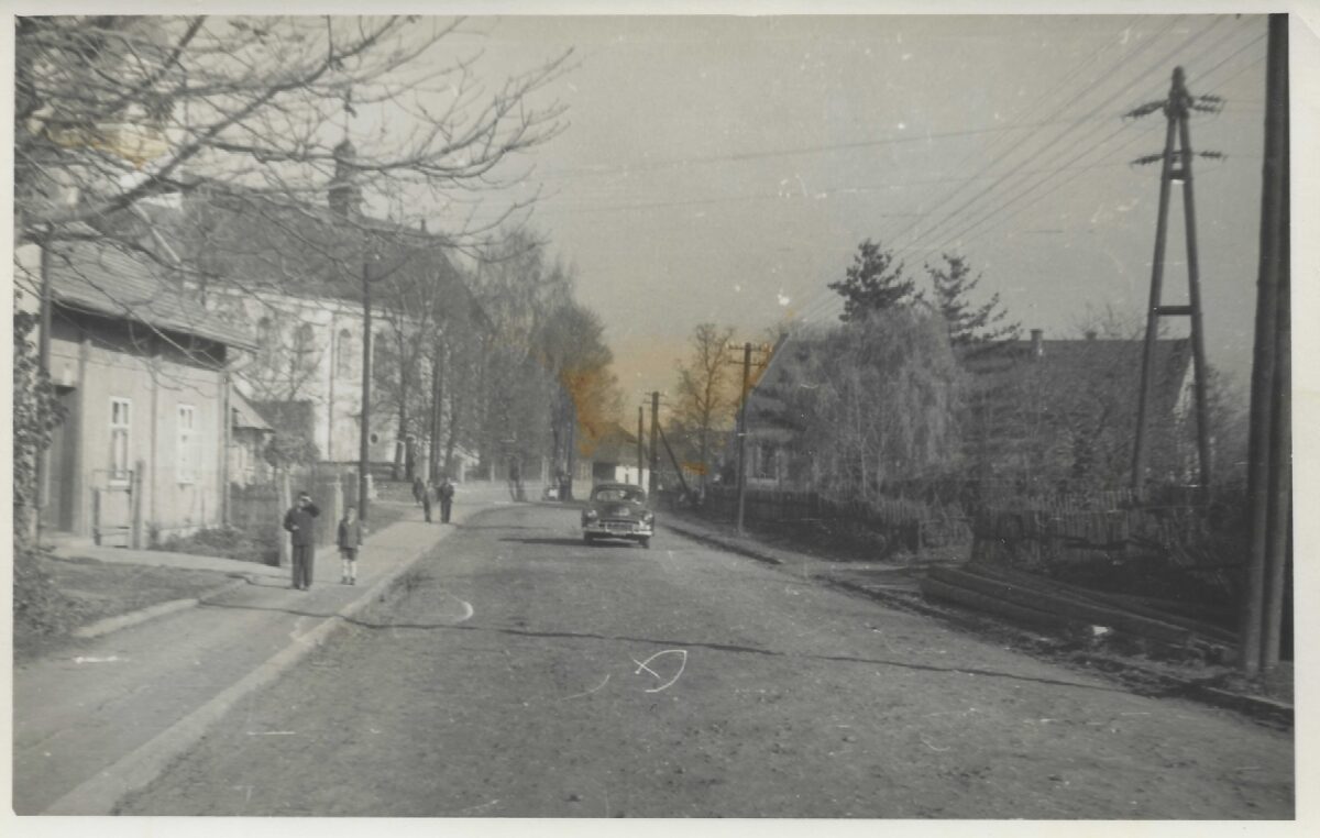 29 Lata 60 te XX wieku Ulica Mickiewicza widziana od strony tak zwanego Przedmiescia