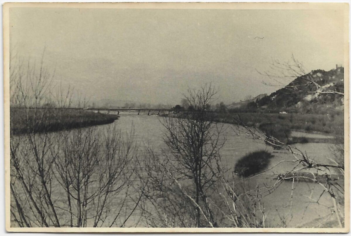 m21 Widok na tzw. stary most i zgorze melsztynskie Zdjecie z okresu II wojny swiatowej