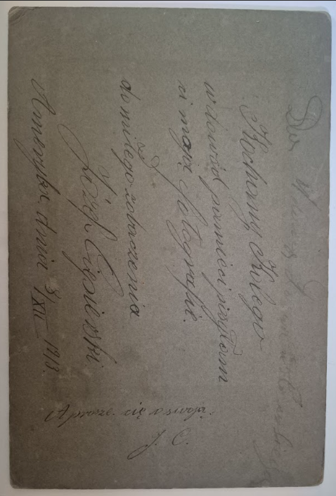 Dom na rogu - Spojrzenie na rodzinę i dom Ciepierskich w Zakliczynie - Marek Ciepierski 8 image 2