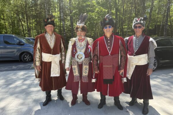 Wybór Króla Tarnowskiego Bractwa Kurkowego podczas zawodów strzeleckich 26 Facebook Image 17