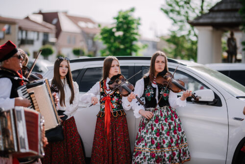 Zielonoświątkowy przejazd bryczkami pełen tradycji i muzyki! 110 ZieloneSwiatki 078