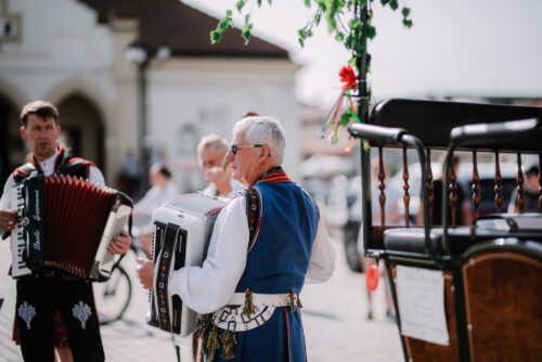 Zielonoświątkowy przejazd bryczkami pełen tradycji i muzyki! 109 ZieloneSwiatki 080