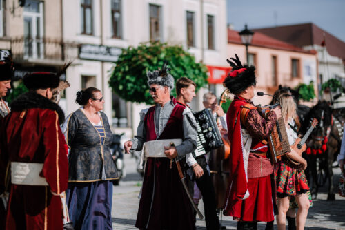 Zielonoświątkowy przejazd bryczkami pełen tradycji i muzyki! 11 ZieloneSwiatki 087