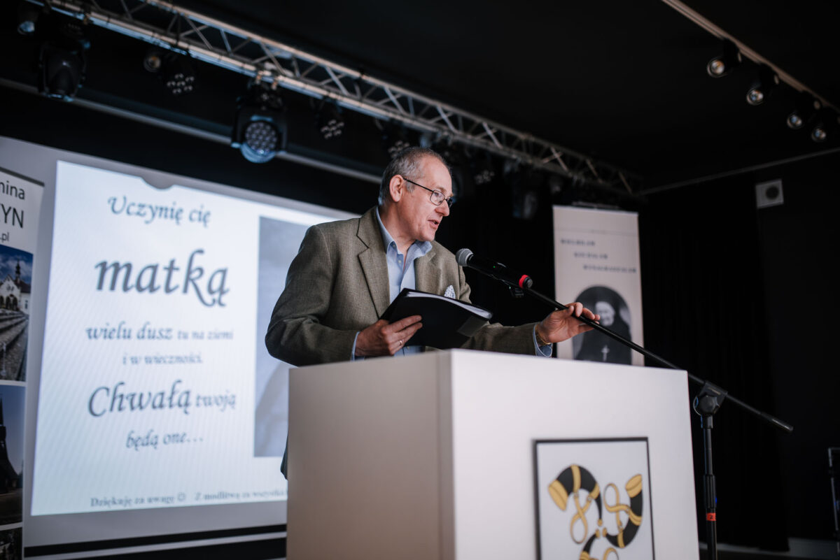 Wczoraj odbyła się konferencja „Ziemia Zakliczyńska - Ziemia Powołań. Poznaj wielkich ludzi z Twojej miejscowości” 42 ZiemiaPowolan 038