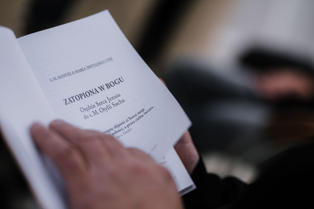 Wczoraj odbyła się konferencja „Ziemia Zakliczyńska - Ziemia Powołań. Poznaj wielkich ludzi z Twojej miejscowości” 49 ZiemiaPowolan 048