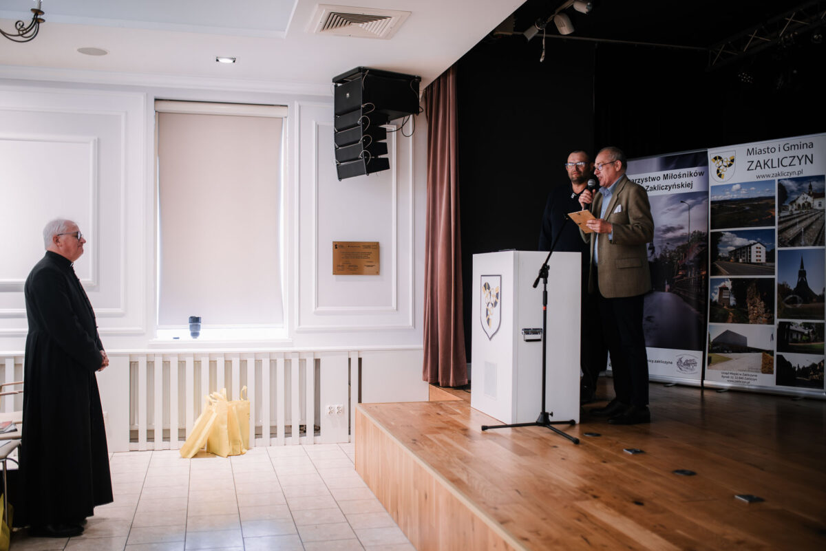 Wczoraj odbyła się konferencja „Ziemia Zakliczyńska - Ziemia Powołań. Poznaj wielkich ludzi z Twojej miejscowości” 60 ZiemiaPowolan 071