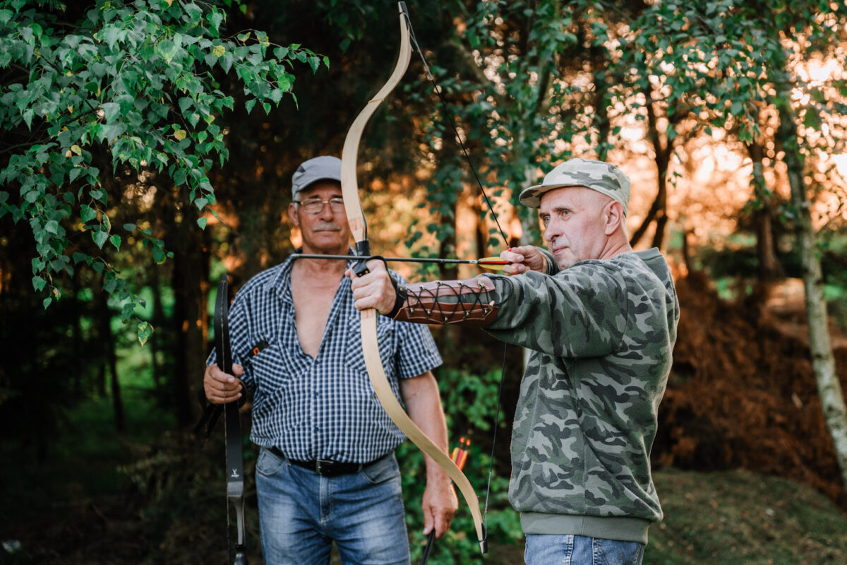 Ćwiczebne strzelanie z łuku i wiatrówki w Lusławicach 14 NIK 4396